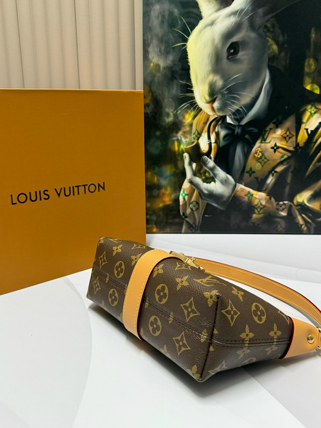 louis vuitton женская сумка,сумка louis vuitton,сумка луи виттон,louis vuitton сумка на плечо,сумка луи виттон полумесяц