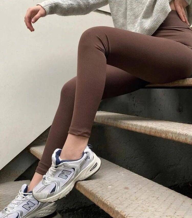 sporty chic outfit,спортивный стиль одежды,одежда кэжуал,спортивная мода