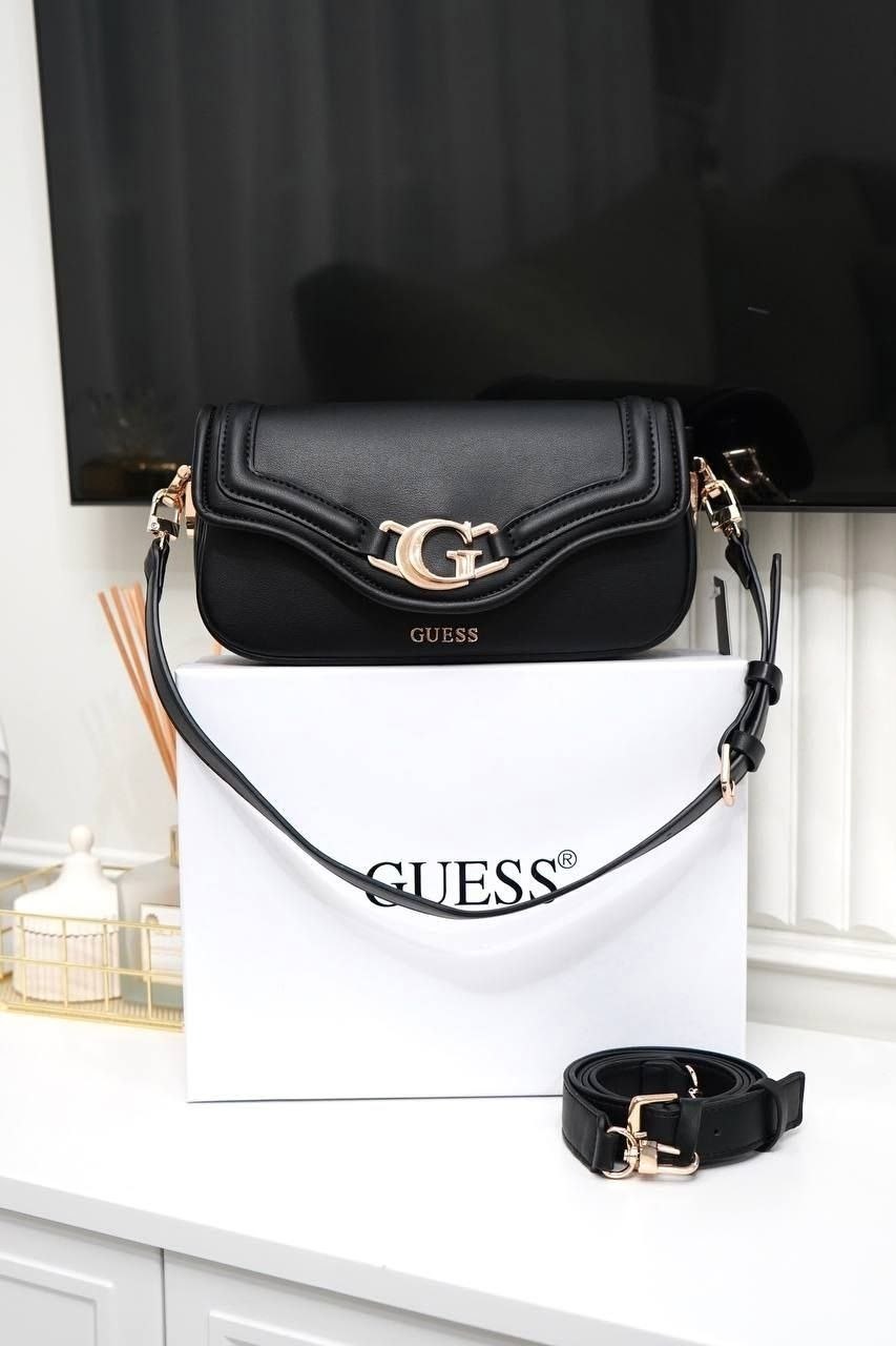женская сумка guess,сумка guess женская оригинальная,сумка guess,сумка через плечо guess женская,сумка седло guess