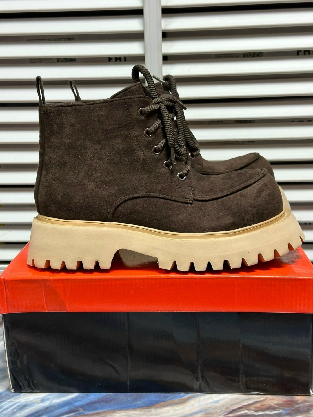 ,ботинки,ботинки баленсиага  модные женские,женские ботинки,женская