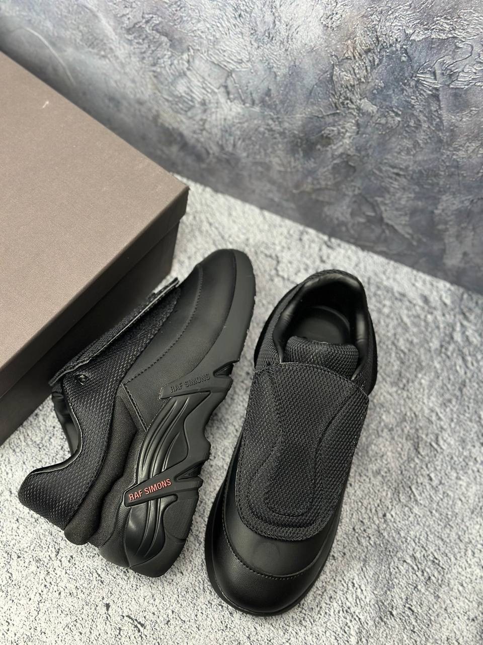 кроссовки raf simons antei,raf simons (runner) кроссовки ante,кроссовки raf simons anteir oversized sneaker,кроссовки raf simons (runner) antei чёрный,кроссовки raf simons runner antei