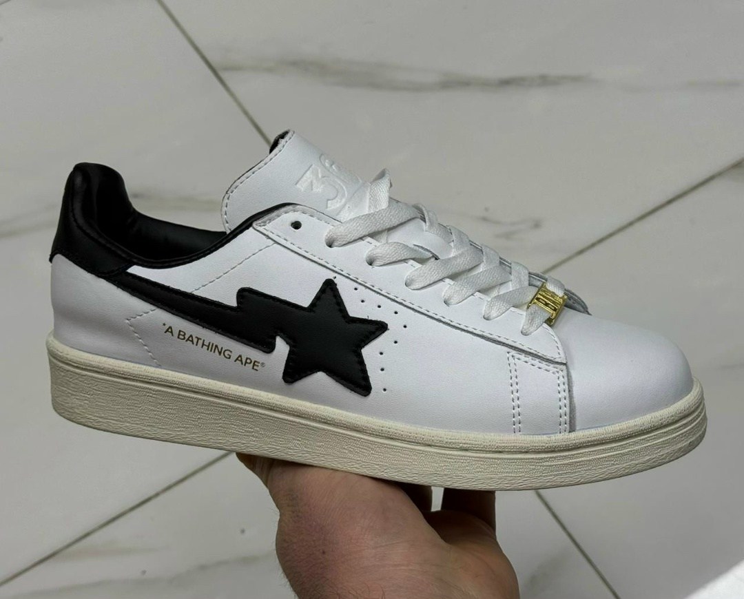 ,bape кроссовки,bape x adidas,классические кроссовки,повседневная