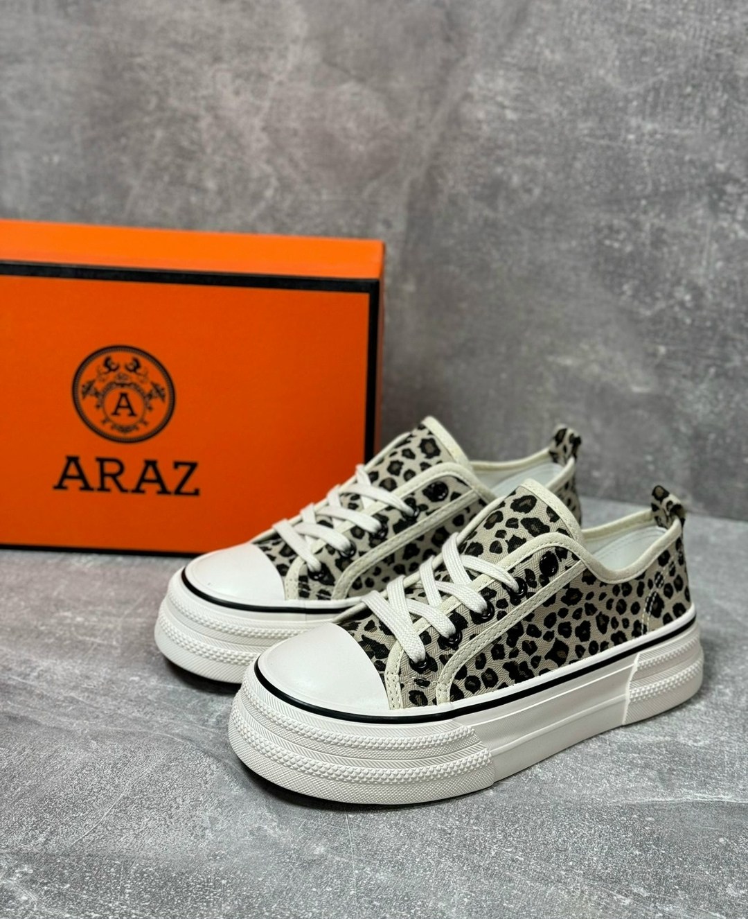 ,кеды женски,женские кеды,кеды на платформе,кеды с принтом