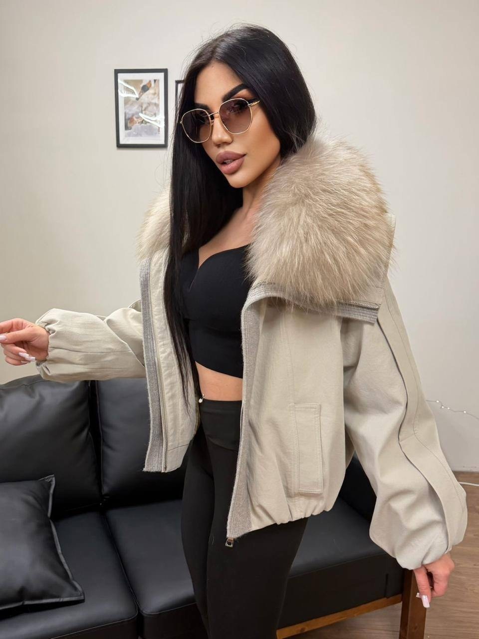 женский пуховик с мехом,куртка бомбер ангел женская с мехом песец премиум класса,куртка с мехом,короткие женские куртки с мехом,куртка с роскошным мехом