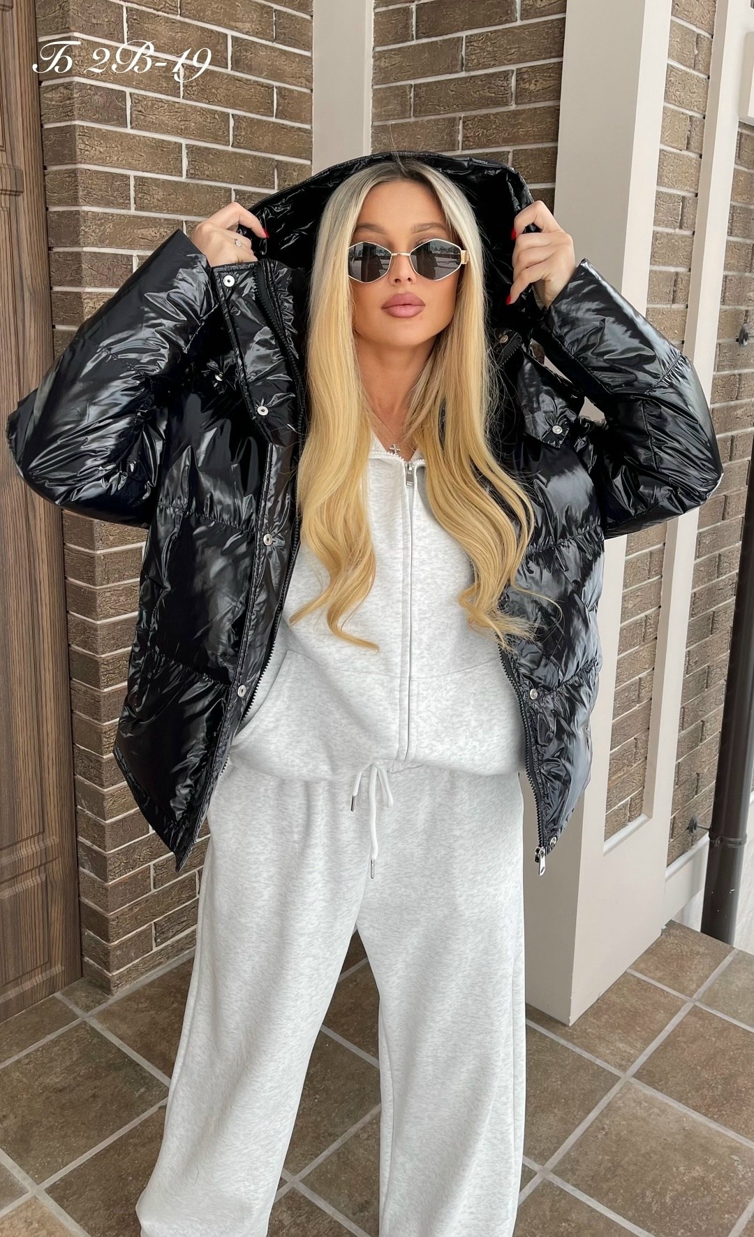 куртка женская,куртка,лаковая куртка,женская стильная куртка из глянцевой плащевки черная,демисезонная куртка женская