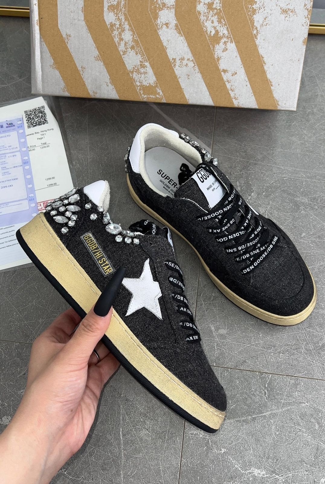 замшевые низкие кеды ballstar с аппликацией в виде звезд golden goose черный,golden goose кеды hi star на платформе черный,кеды golden goose,кроссовки golden goose,