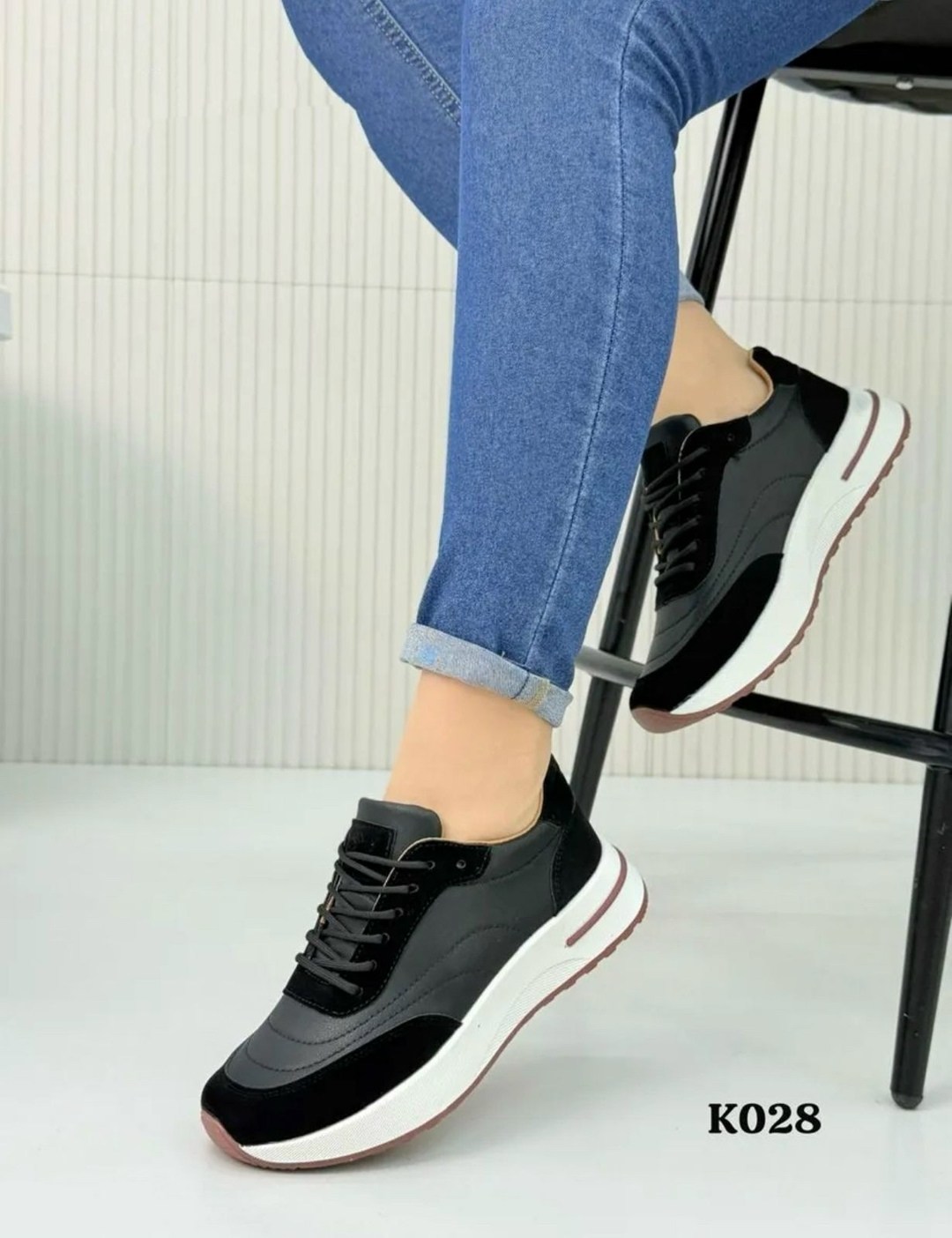 кроссовки женскиe,,кроссовка,стильные кроссовки,кроссовки молодежные