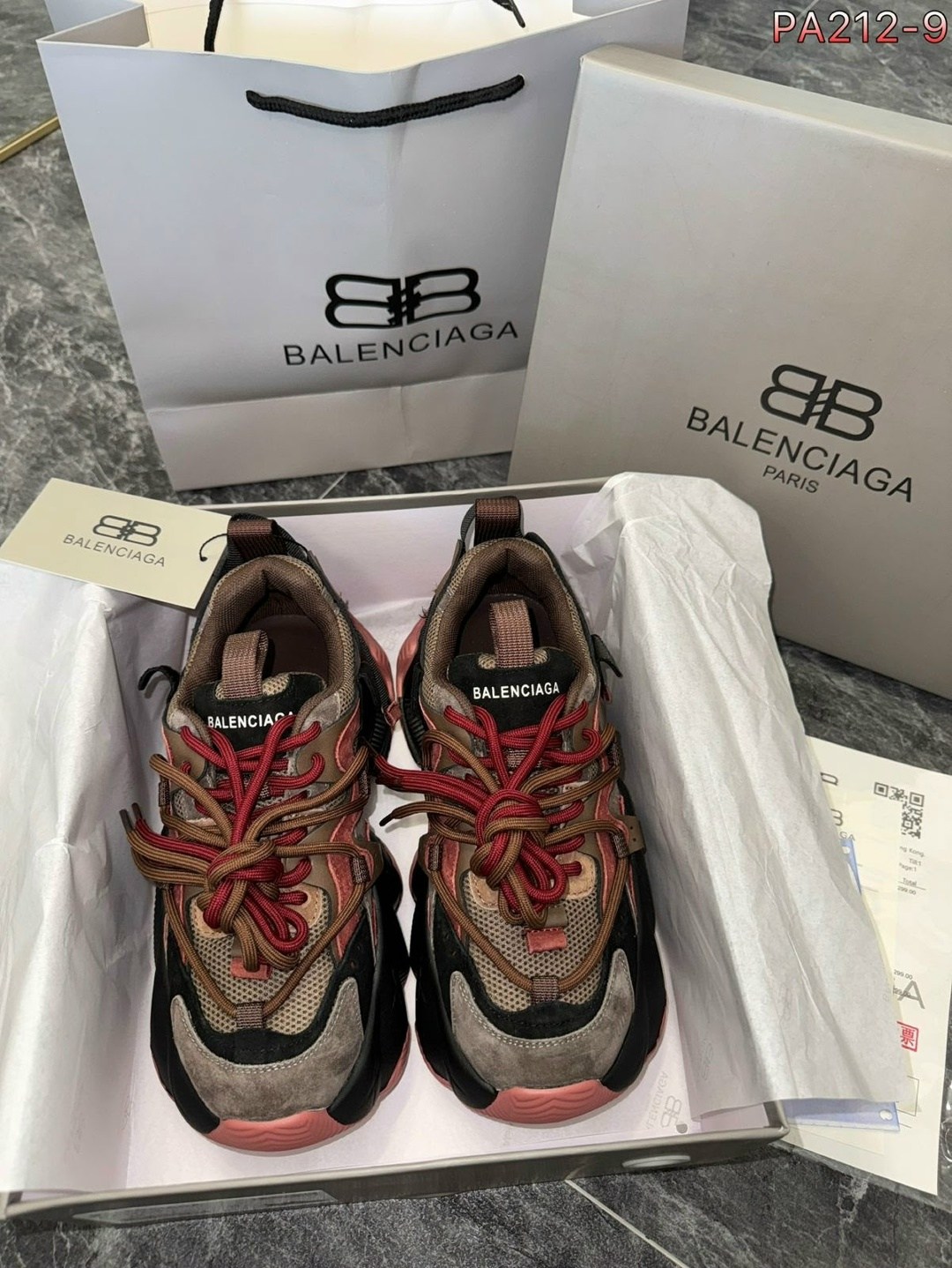 ,женские массивные кроссовки,массивные кроссовки,женские кроссовки,кроссовки женские на платформе