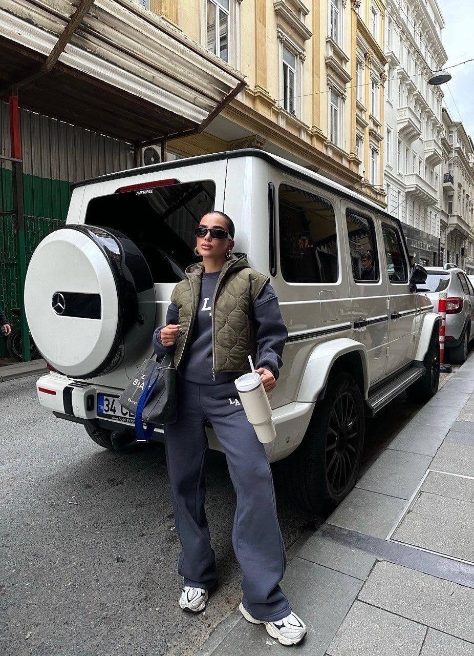 мода стиль,куртка модная,уличный стиль,одежда повседневная