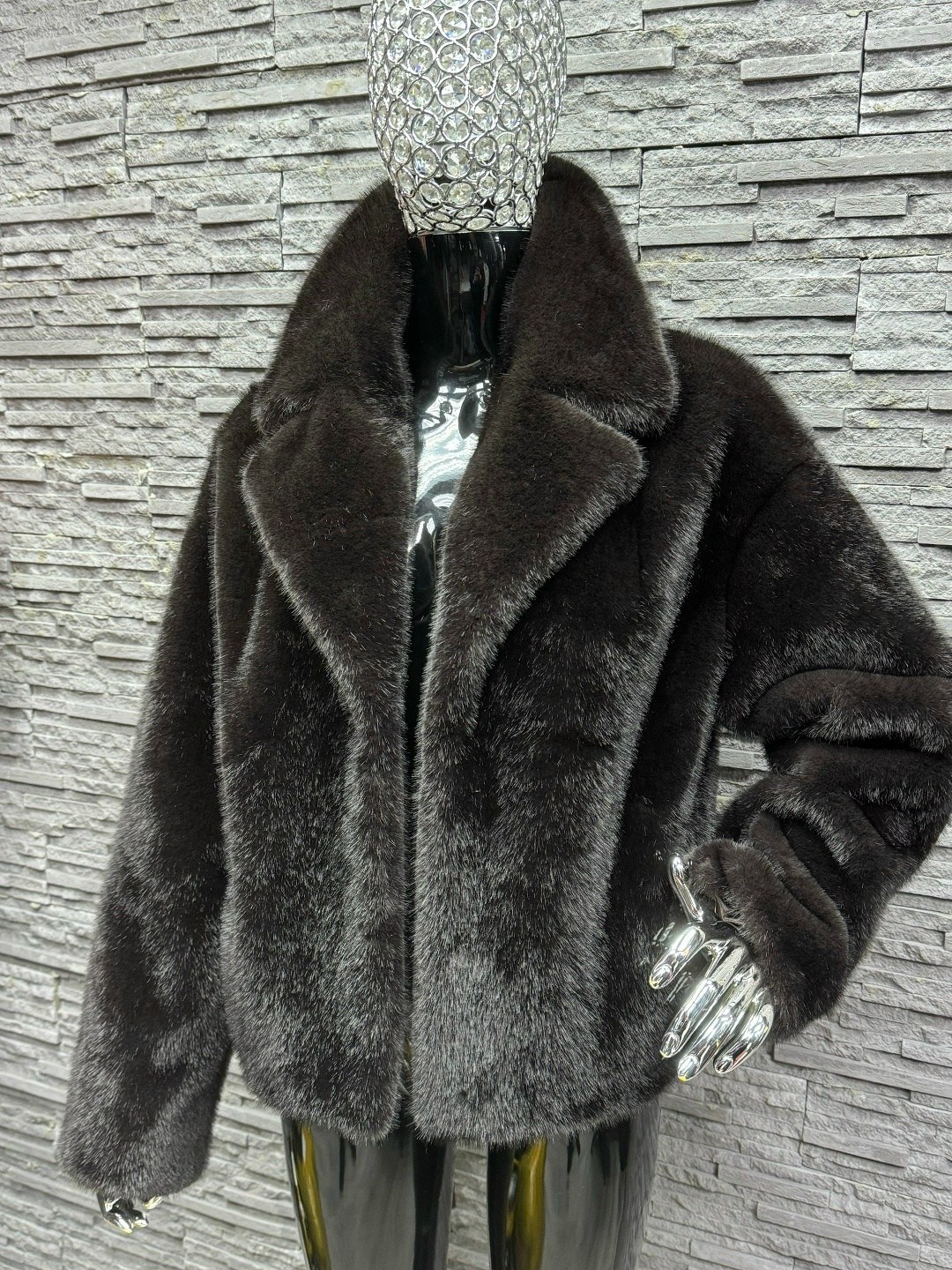 норковая шуба,шуба из меха норки marco ricci,шуба,американская норка шуба,шуба норка