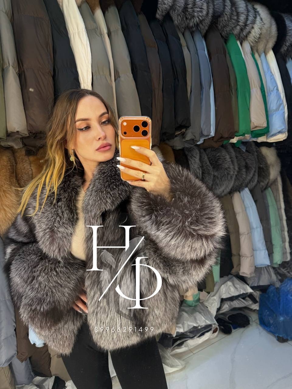 шуба из чернобурки,шуба из чернобурой лисы,шуба чернобурка,полушубок из чернобурки,шуба из чернобурки saga furs