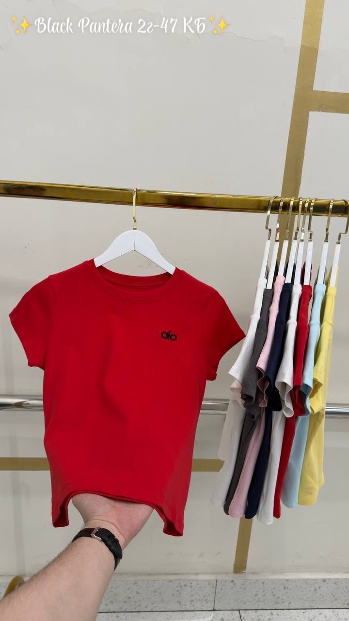 футболки женская,футболка женская белая,кофта нарядная,футболка стильная,базовая футболка