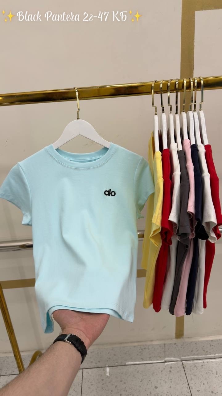 футболки женская,футболка женская белая,кофта нарядная,футболка стильная,базовая футболка