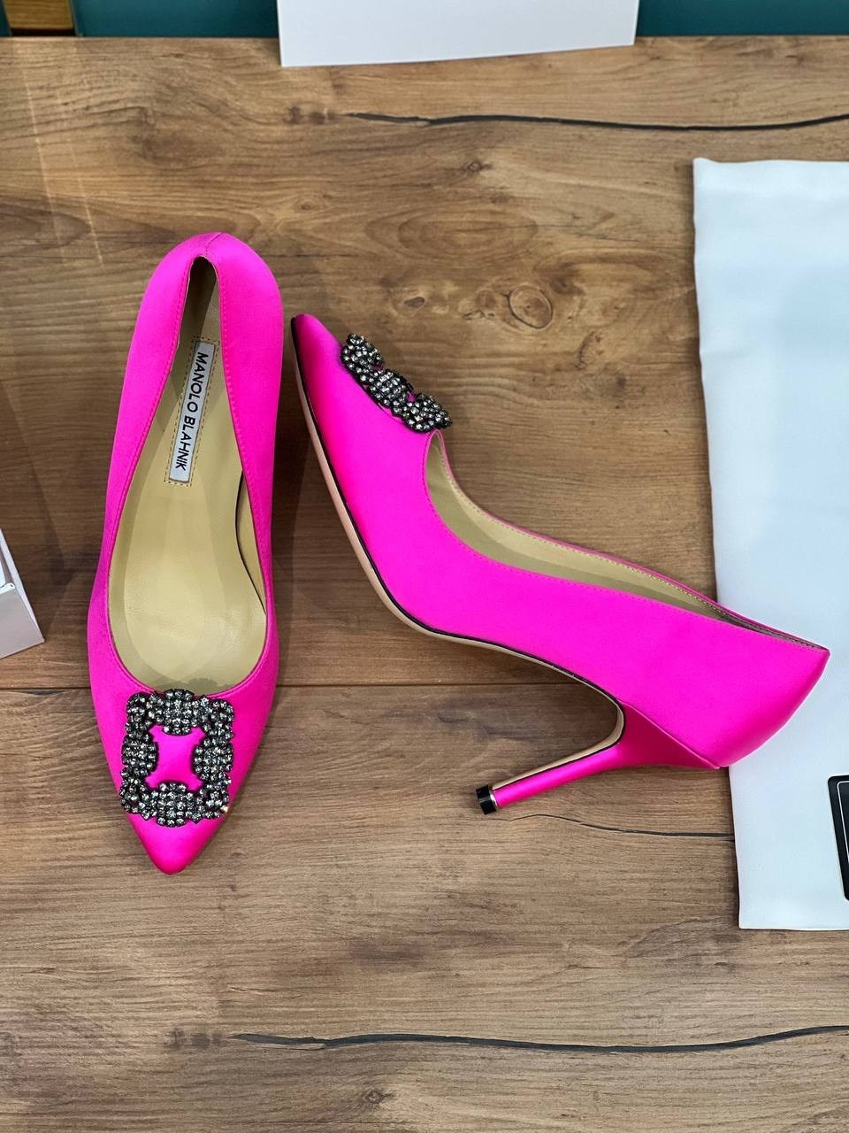 маноло бланик туфли,manolo blahnik туфли,,маноло бланик туфли фуксия,маноло бланик туфли розовые