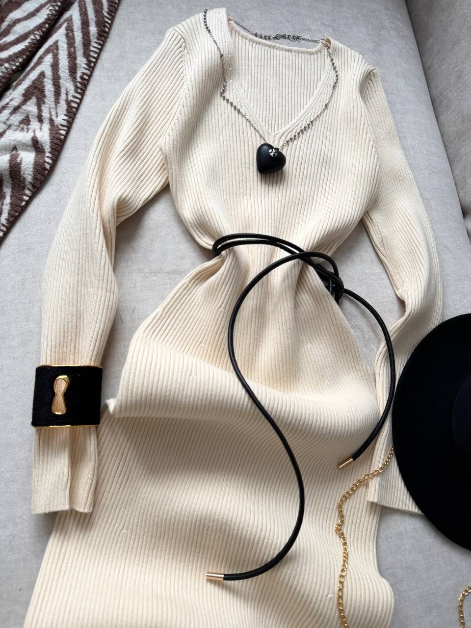 платье женское длинное вязаное,трикотажное длинное платье,вязаное длинное платье,платья элегантные,платье миди с длинными рукавами