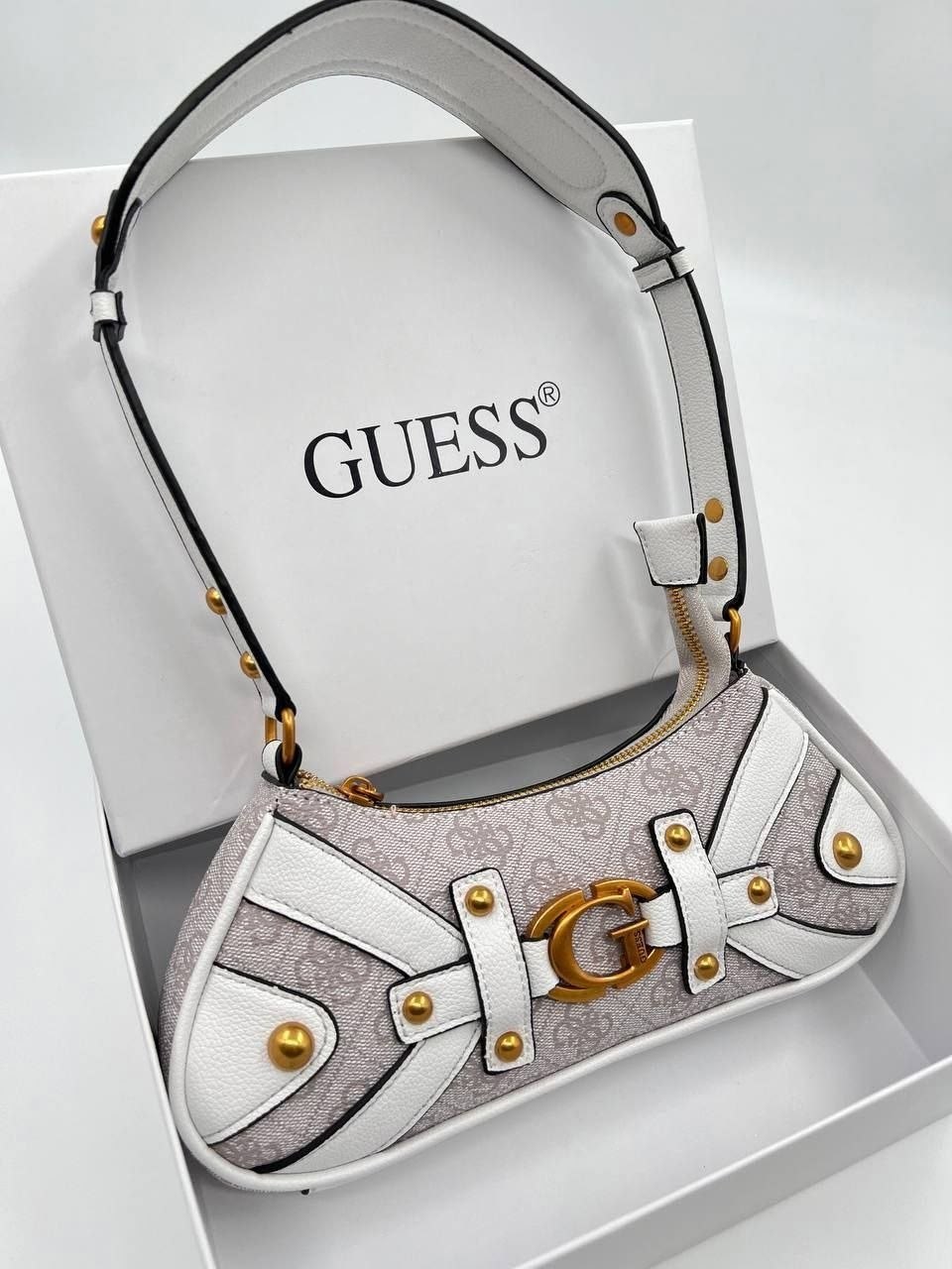 сумка через плечо guess mintha бежевая,женская сумка guess,сумка через плечо guess,сумка на плечо guess,сумка guess
