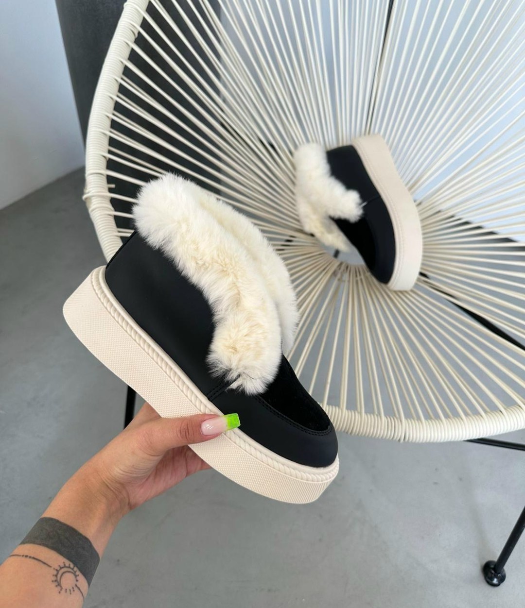 зимние ботинки женские с мехом,,женская зимняя ,женские зимние кроссовки на меху,кеды замшевые зимние с мехом на высокой подошве trend shuz