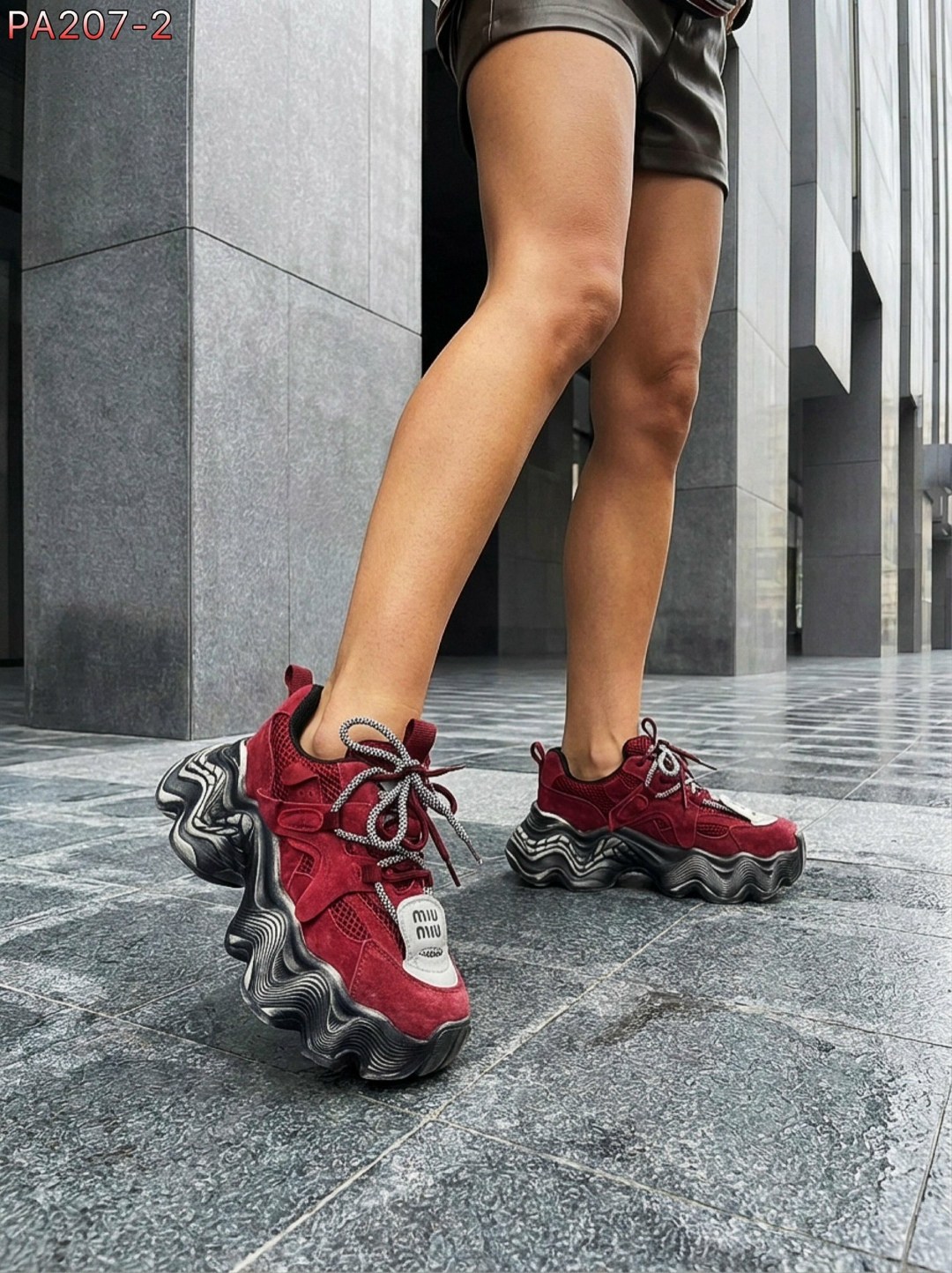 ,женские кроссовки на массивной платформе,кроссовки женские,женские массивные кроссовки,массивные кроссовки для женщин