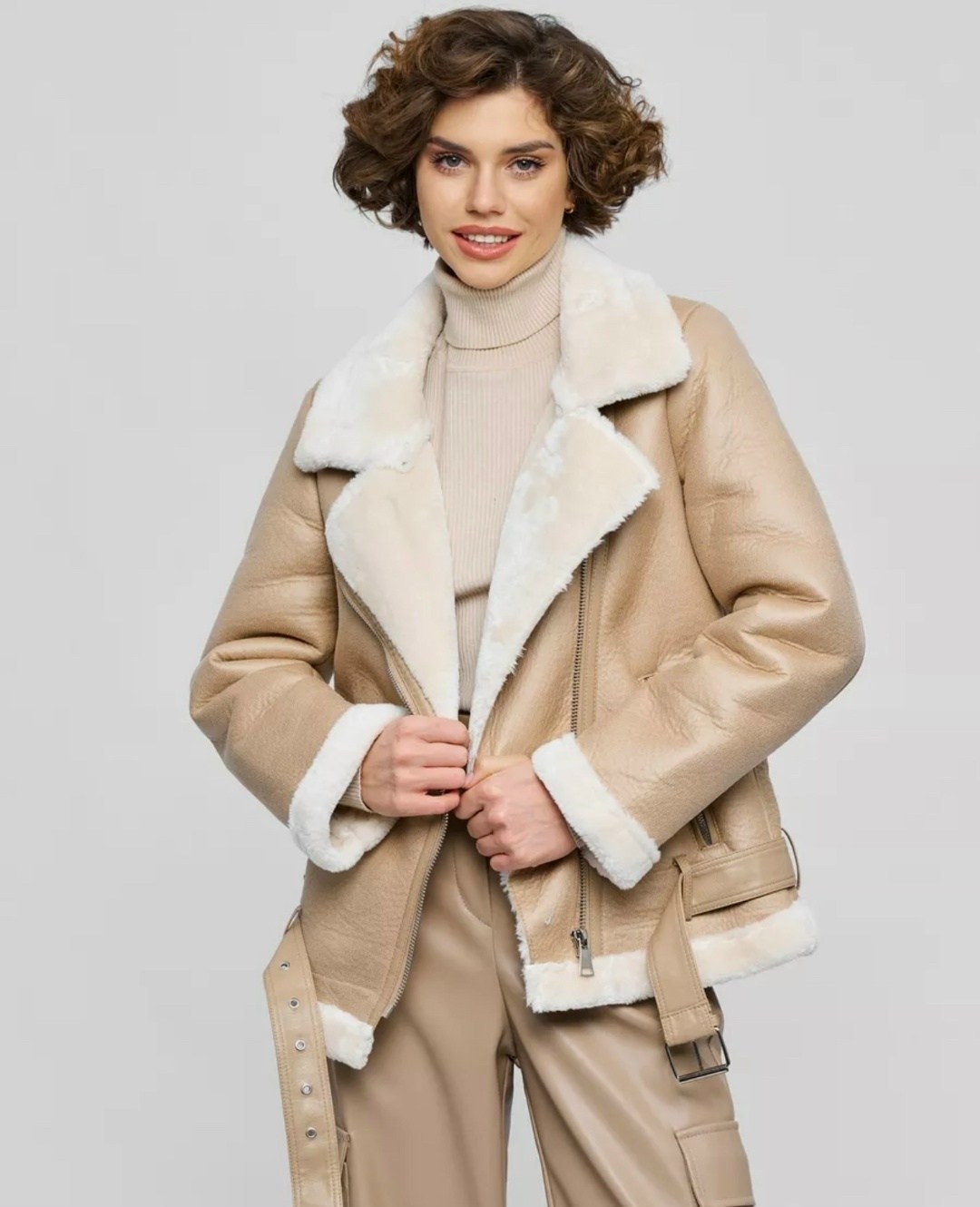 дубленка авиатор короткая с капюшоном bless you today,дубленка,дубленка пилот женская,дубленка женская,дубленка зимняя авиатор короткая из экокожи bless you today