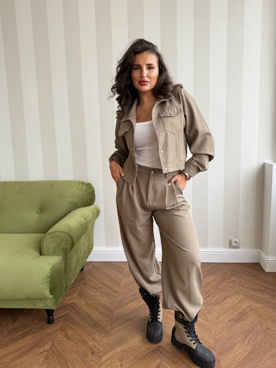 стильные костюмы,женские костюмы,брючные женские костюмы,летние брючные костюмы,костюм классический emberens