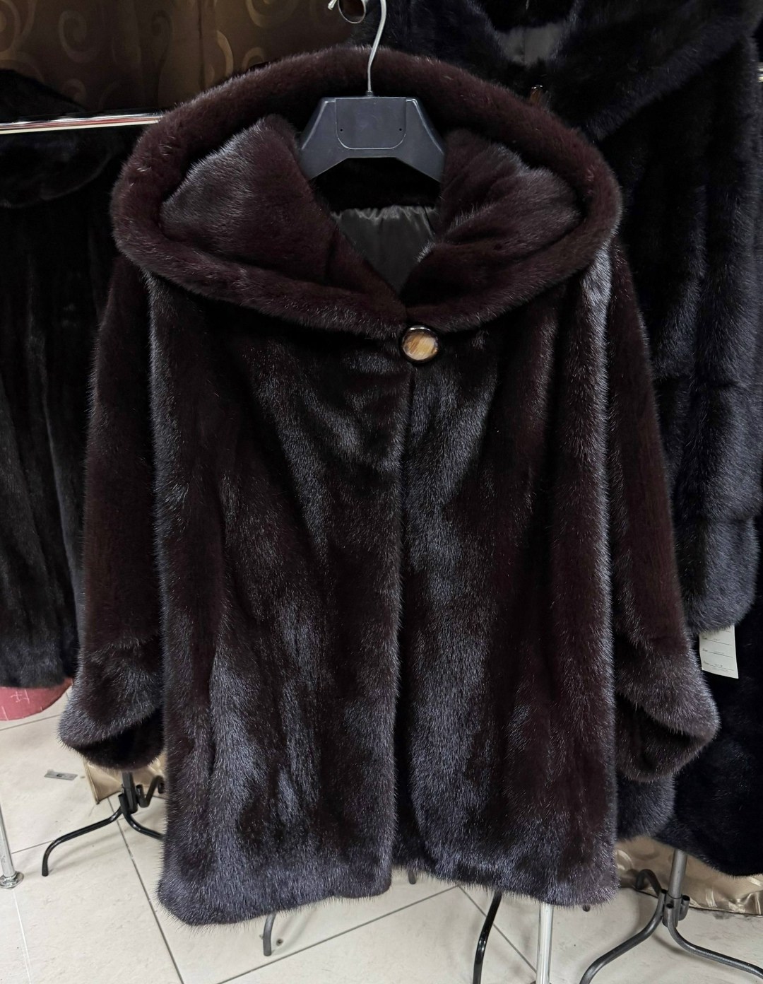 шуба норковая,шуба норковая трапеция с капюшоном,шуба норковая с капюшоном,шуба из норки,шуба с капюшоном