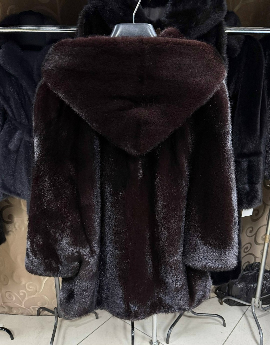 шуба норковая,шуба норковая трапеция с капюшоном,шуба норковая с капюшоном,шуба из норки,шуба с капюшоном