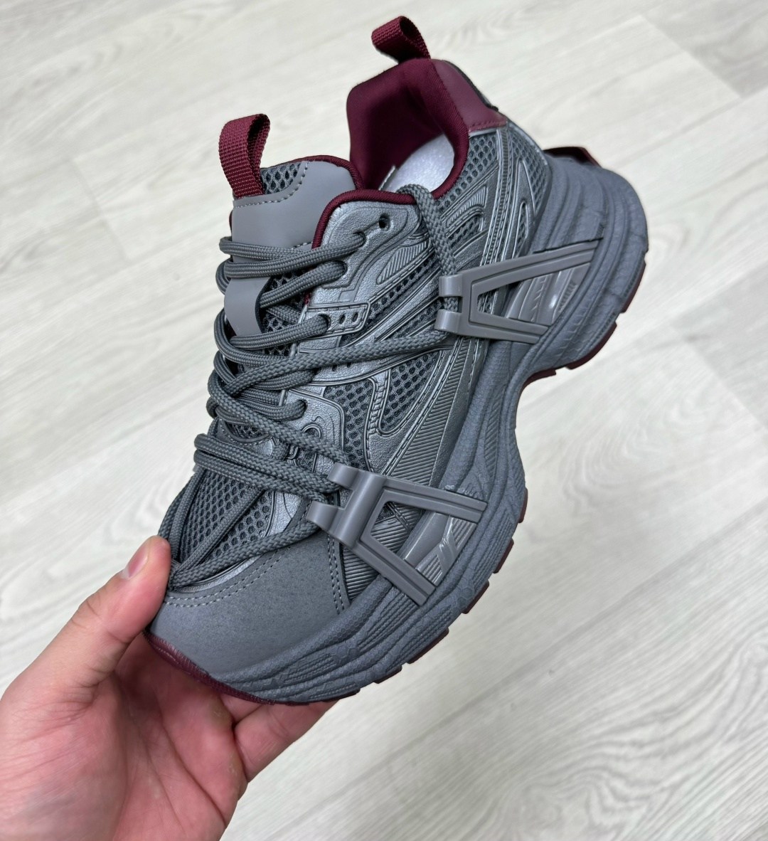 ,детские кроссовки,спортивная ,кроссовки balenciaga,кроссовки модные