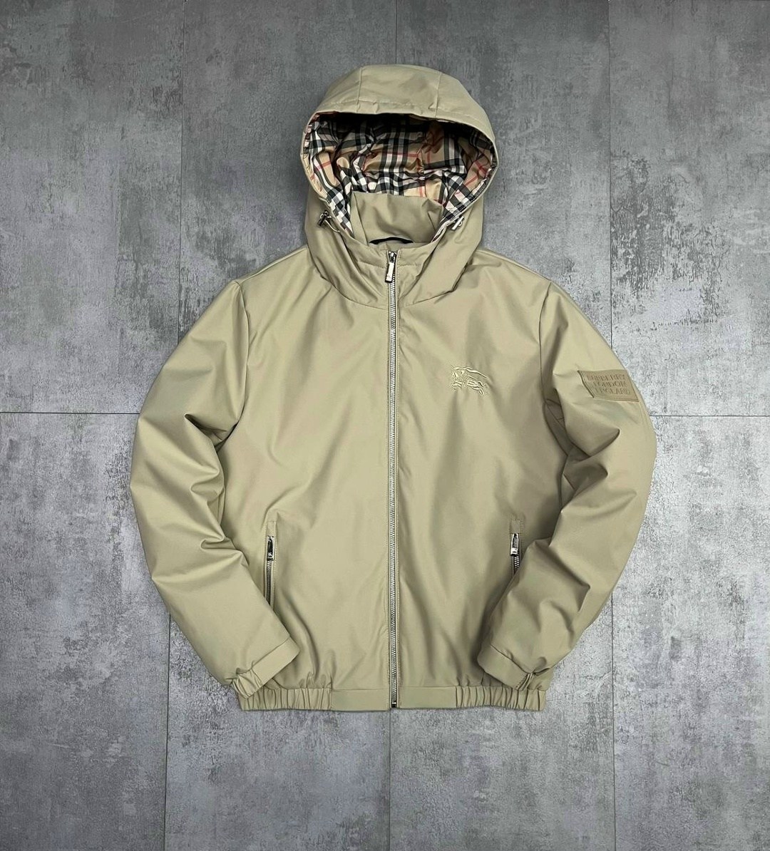 ветровка burberry,burberry куртка мужская,куртка burberry,повседневная куртка,куртка