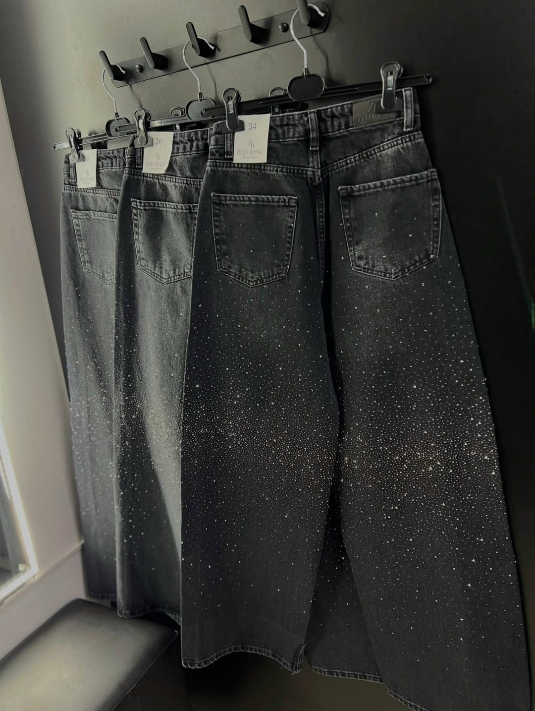 джинсы со стразами,джинсы,женские джинсы,брюки со стразами,джинсы стразы женские