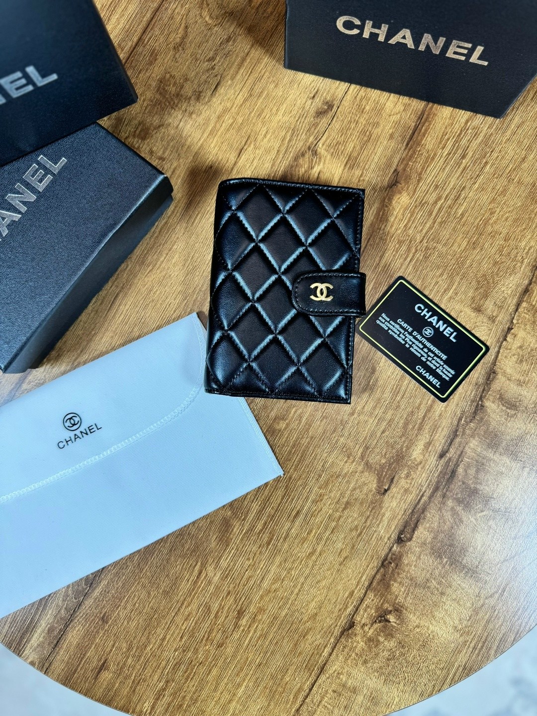 обложка для паспорта chanel,кошелек chanel,картхолдер chanel,кошелек для автодокументов chanel,портмоне chanel