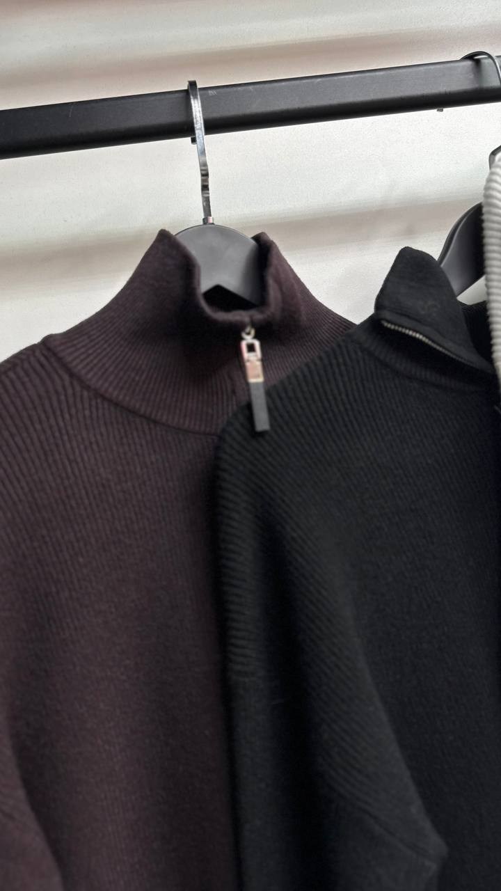 джемпер женский,свитер женский,свитер оверсайз с горлом на молнии kk fashion,джемпер с застежкой,свитер укороченный оверсайз с горлом на молнии кк fashion