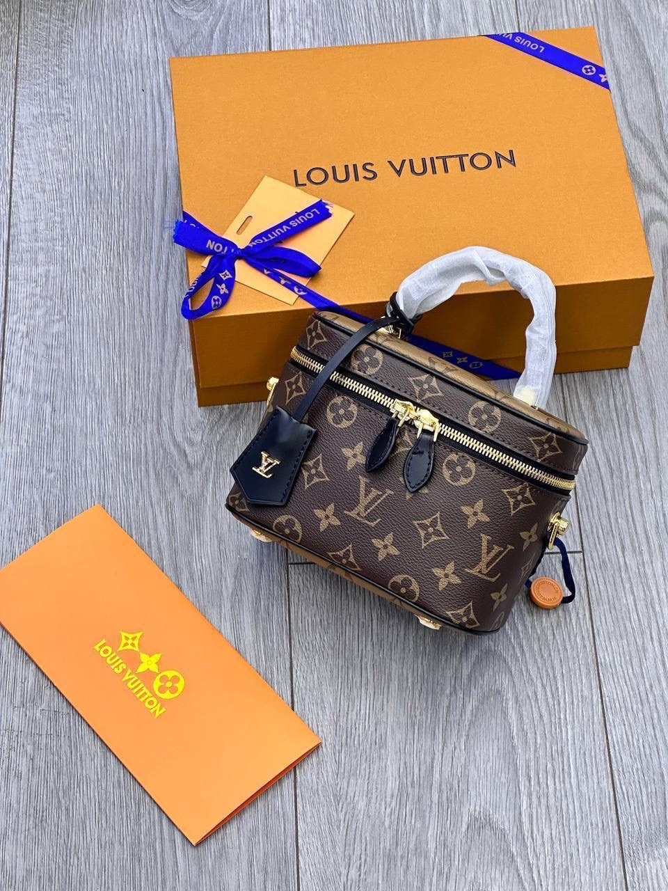 louis vuitton косметичка,louis vuitton сумка на плечо ведро,сумка луи виттон vanity,сумка косметичка луи витон,женская сумка louis vuitton