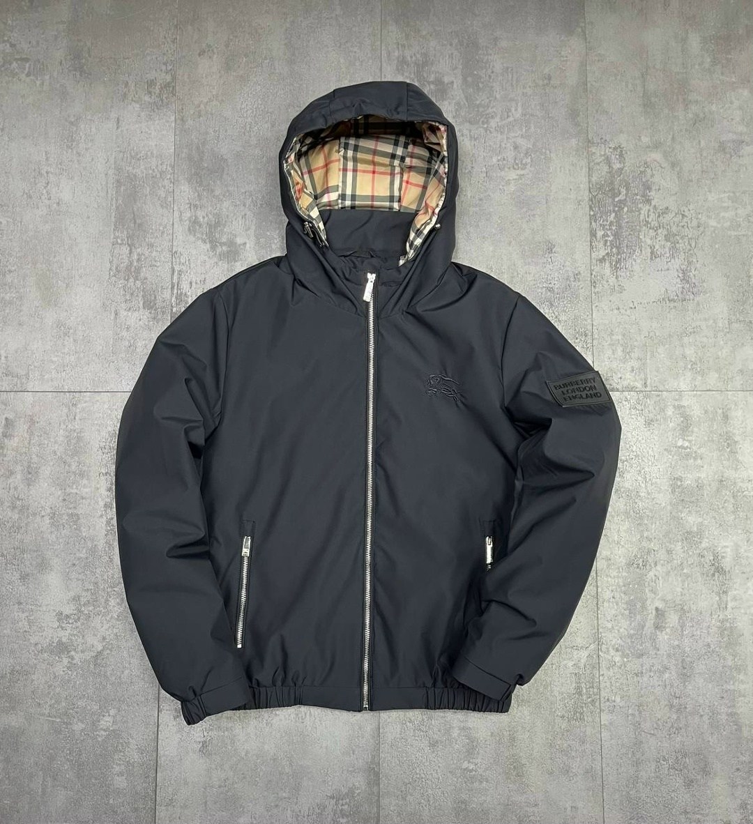 ветровка burberry,burberry куртка мужская,куртка burberry,повседневная куртка,куртка
