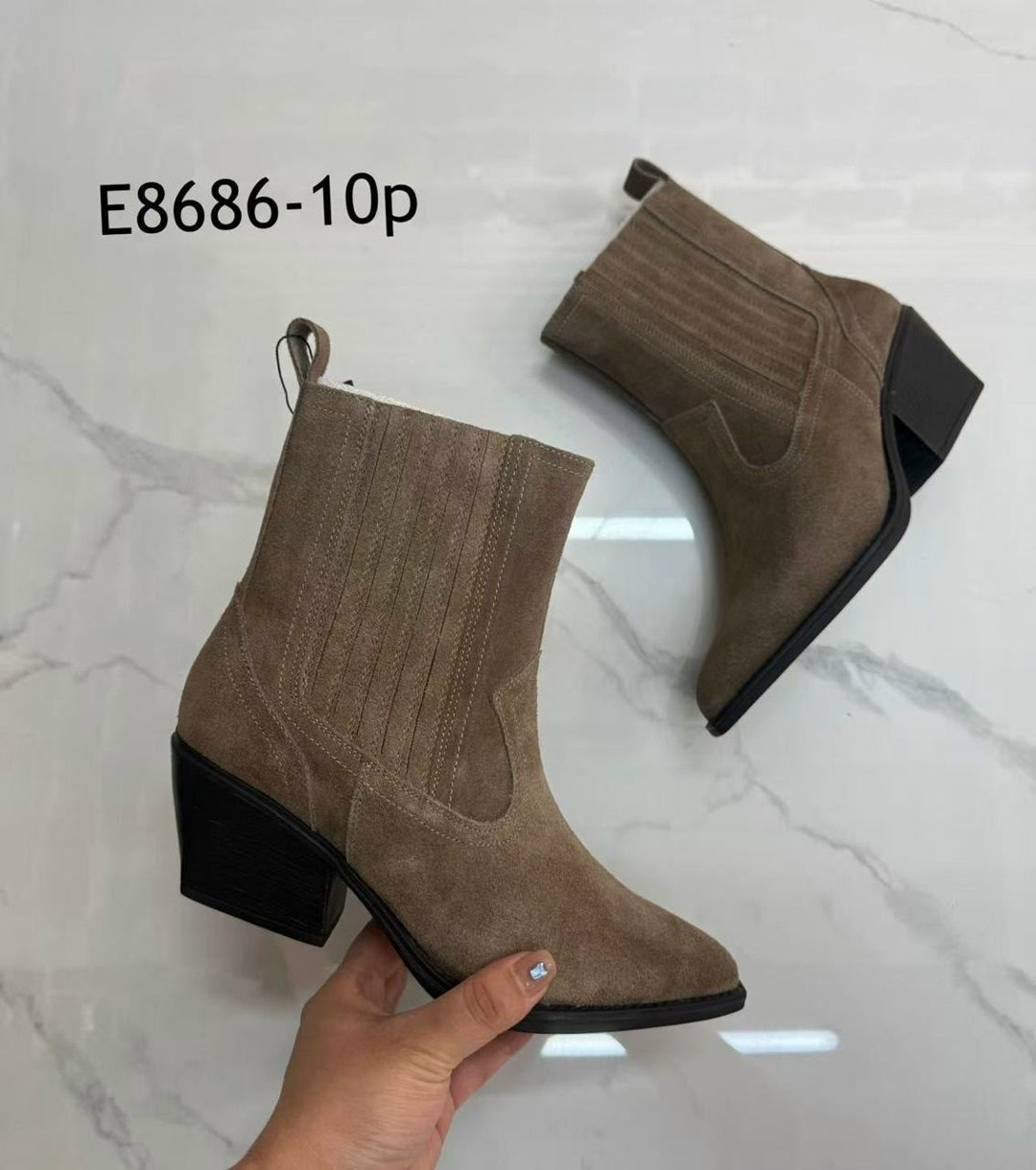 женские полусапоги,полусапоги,,демисезонные полусапоги,ботинки казаки замшевые демисезонные на каблуке коричневые