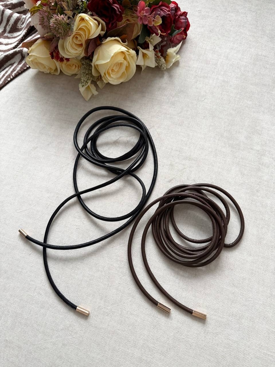кожаный шнур,тонкий ремень из искусственной кожи,шнурки кожаные,тонкий кожаный шнурок,тонкие ремни