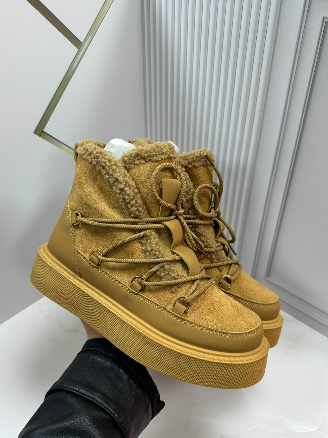 ,ботинки замш,женские зимние ботинки,угги,женские угги