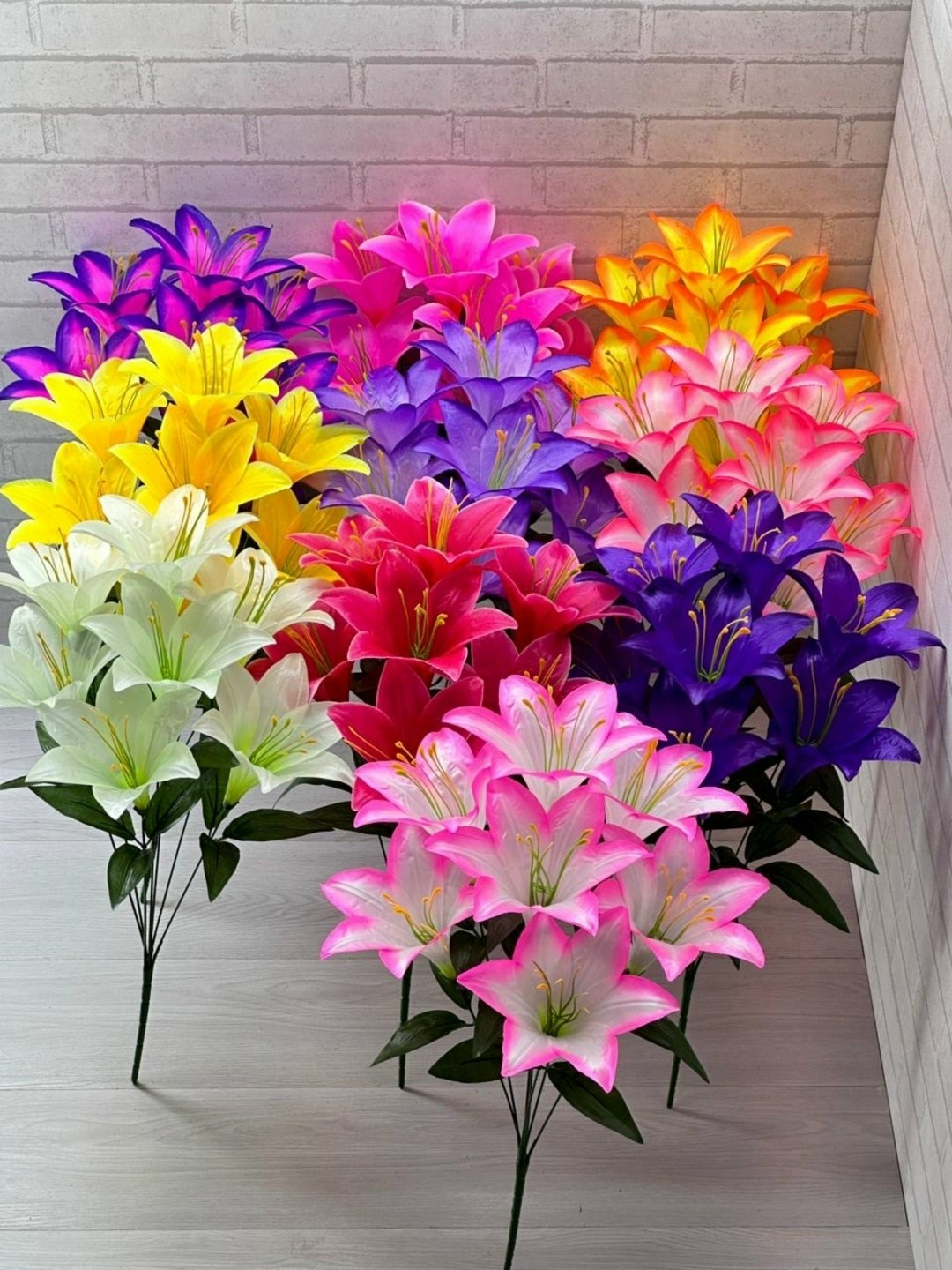 лилия искусственная,искусственные лилии,искусственные цветы лилии,букет лилии,искусственные цветы
