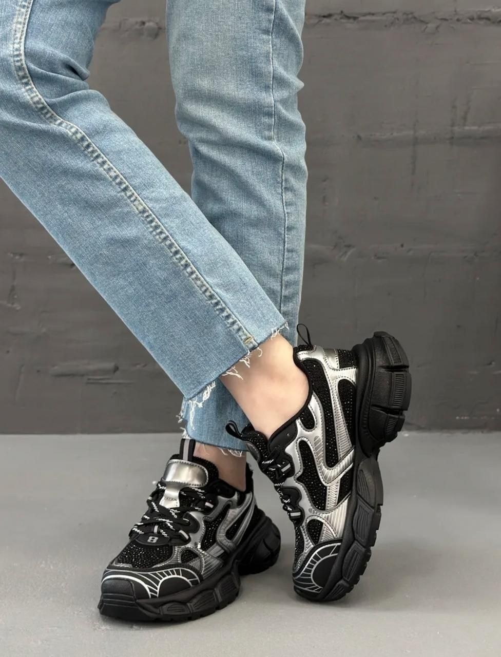 кроссовки женскиe,,кроссовки balenciaga,женские массивные кроссовки,кроссовки универсальные