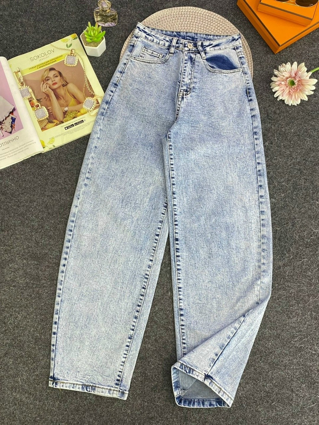 женские джинсы,джинсы,стильные джинсы,брюки джинсы,джинсы модные