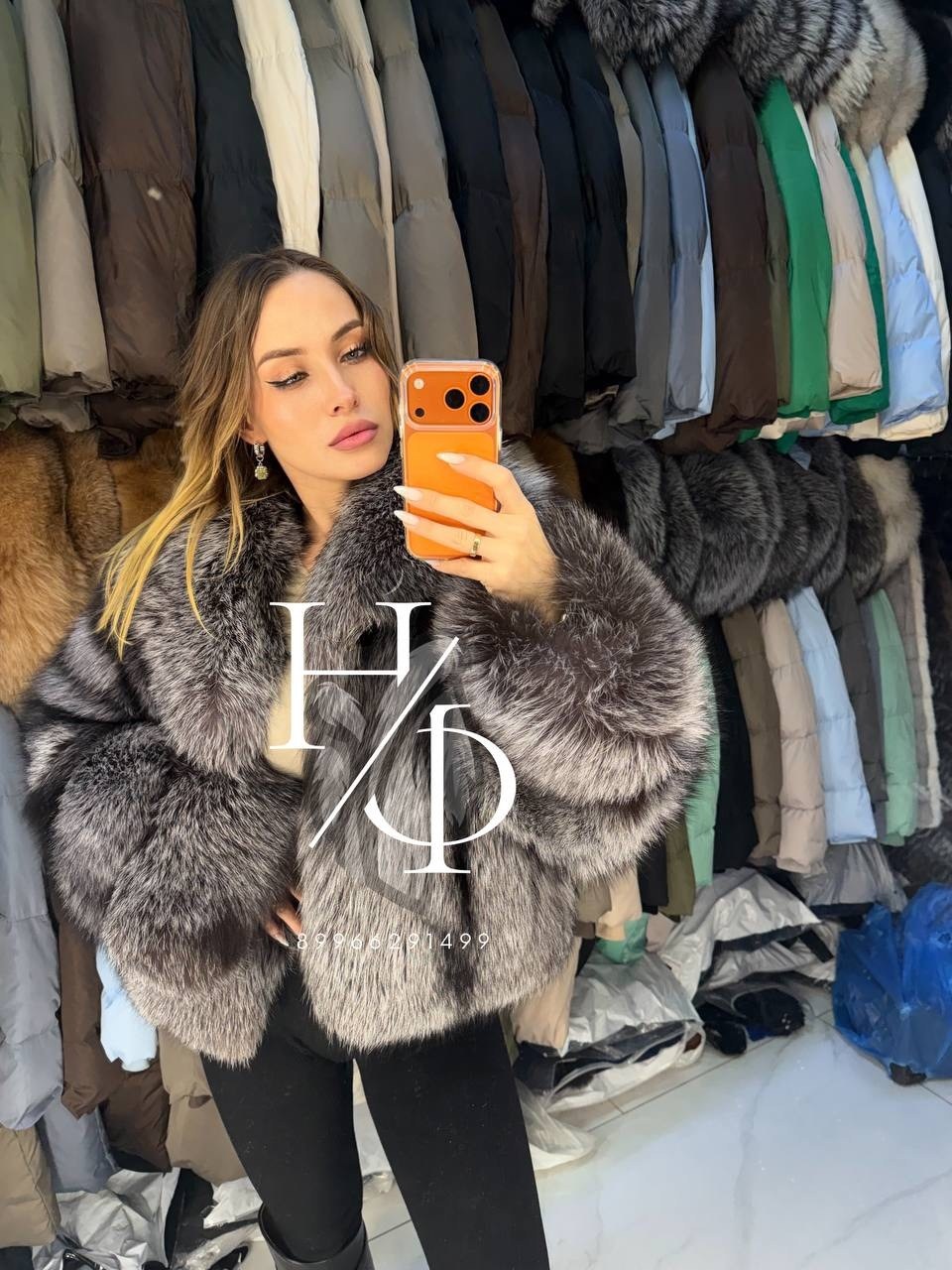 шуба из чернобурки,шуба из чернобурой лисы,шуба чернобурка,полушубок из чернобурки,шуба из чернобурки saga furs