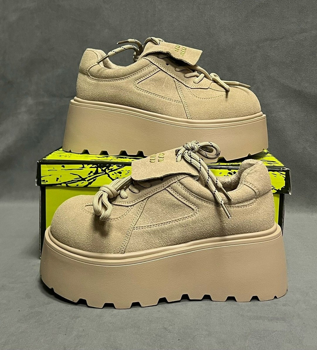 женская ботинки кож зам,ботинки кож зам,кроссовки замш,,женские кроссовки