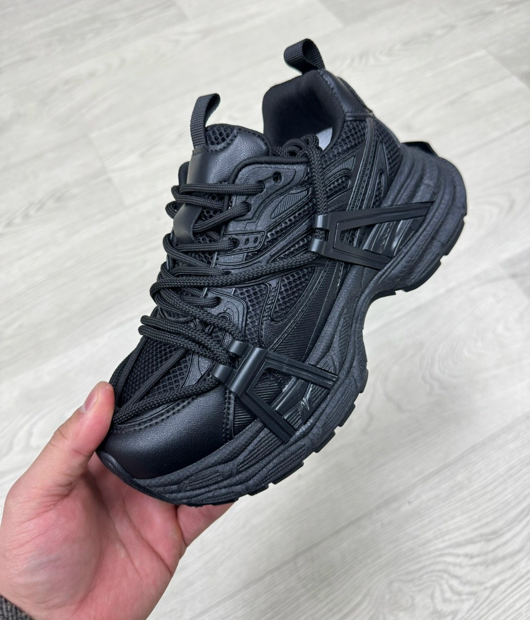 ,детские кроссовки,спортивная ,кроссовки balenciaga,кроссовки модные