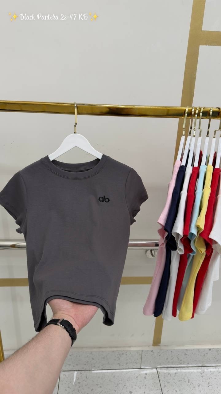 футболки женская,футболка женская белая,кофта нарядная,футболка стильная,базовая футболка