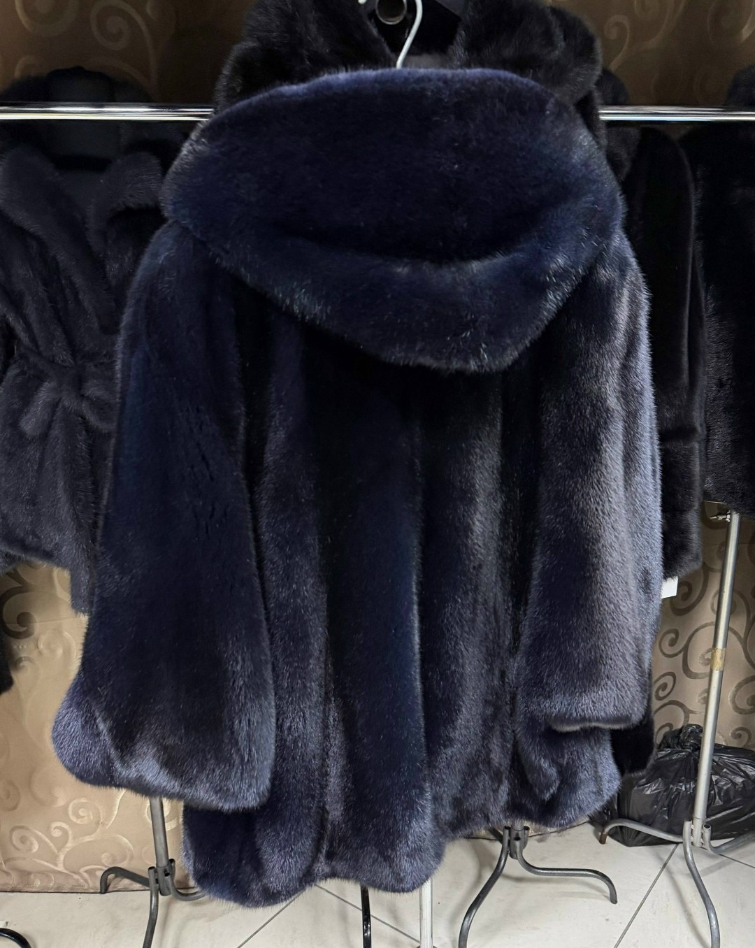 норковая шуба,норковая шуба с капюшоном,шуба из норки,шуба с капюшоном,норковый полушубок с капюшоном