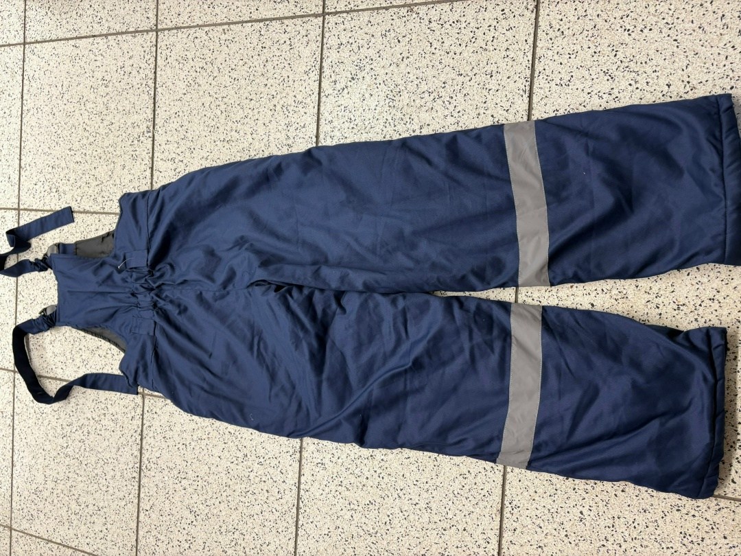 спецодежда полукомбинезон,утепленный полукомбинезон,утепленный комбинезон,спецодежда комбинезон,зимний костюм