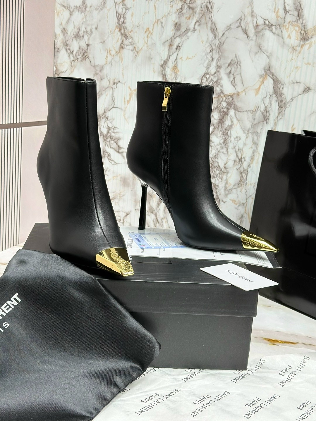 ,ботильоны yves saint laurent,ботильоны женские,ботильоны баленсиага,ботильоны фенди