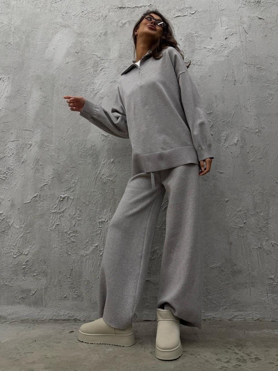 трикотажный костюм,женская кофта,костюм женский серый,костюм спортивный,костюм