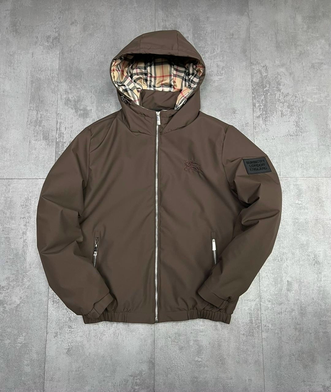 ветровка burberry,burberry куртка мужская,куртка burberry,повседневная куртка,куртка