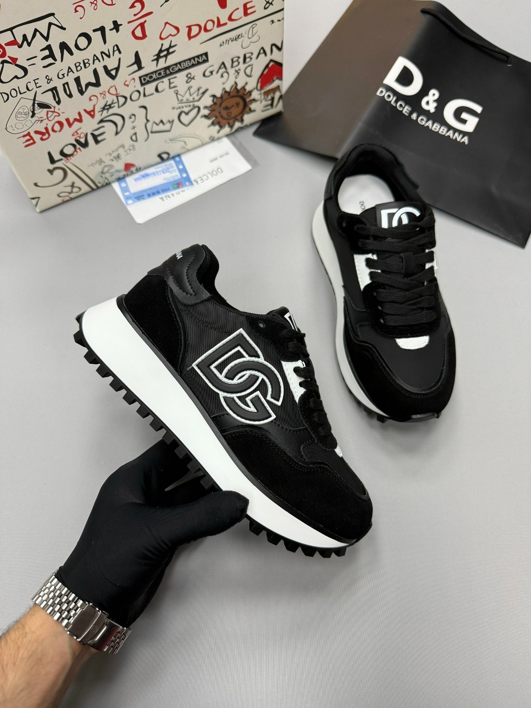 кроссовки dolce & gabbana,кроссовки мужские женские  dolce&amp;gabbana,кроссовки мужской dolce&gabbana искусственные материалы,кроссовки мужские женские  dolce&gabbana,кроссовки мужские доль