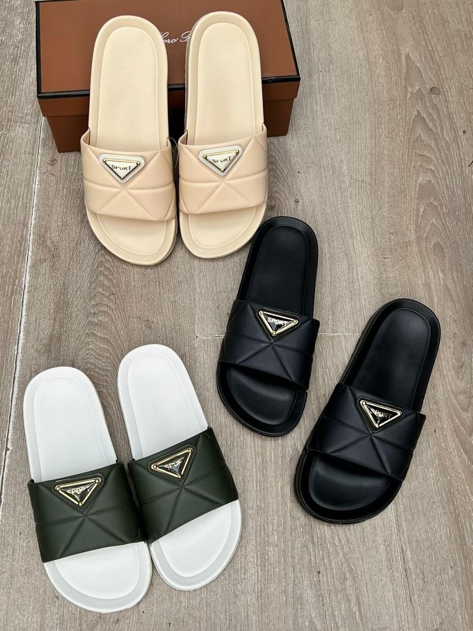 ,шлепанцы prada,шлепки прада,женские шлепанцы,шлёпки женские прада